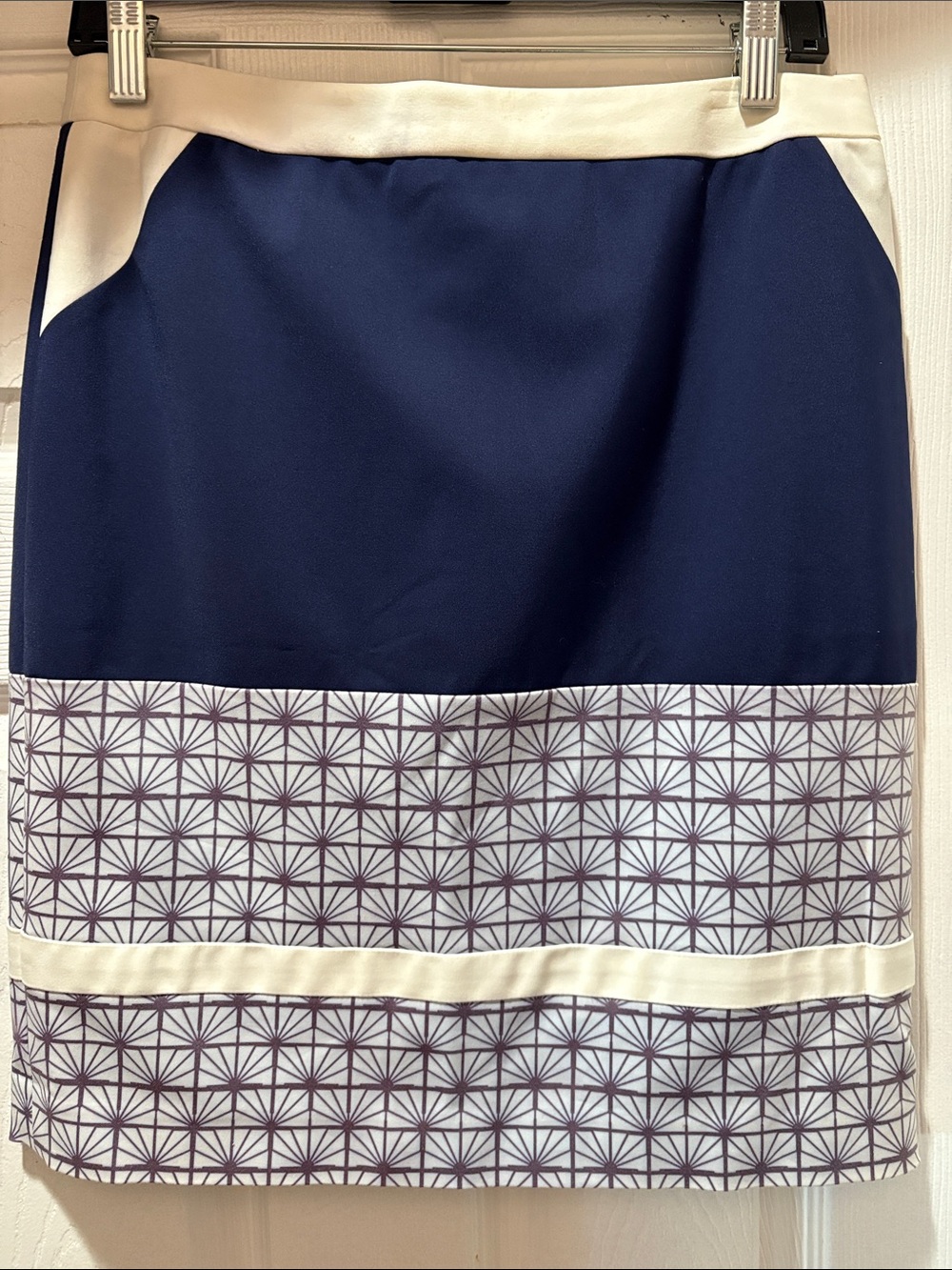 Halogen Navy and Cream Geometric-Trim Midi Skirt